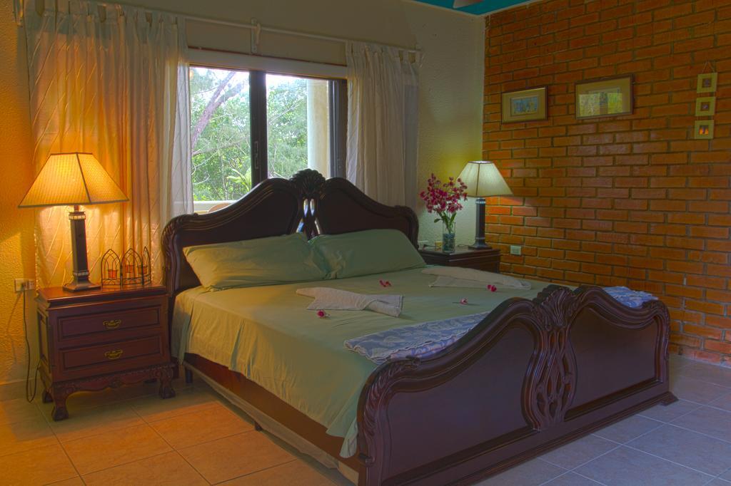 Sea Eye Hotel - Tropical Building อูติลา ภายนอก รูปภาพ